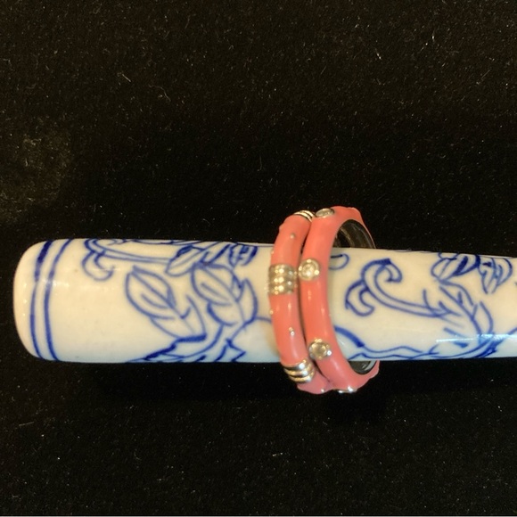 Two .925 Enamel Rings, Size 9.5 - Picture 4 of 9